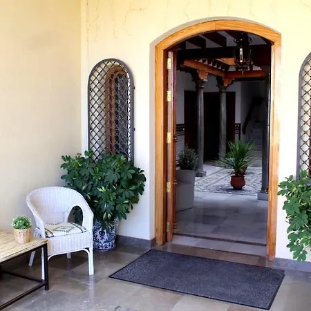 , Granada Bed & Breakfast *