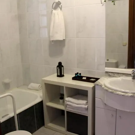 , Granada Bed & Breakfast *